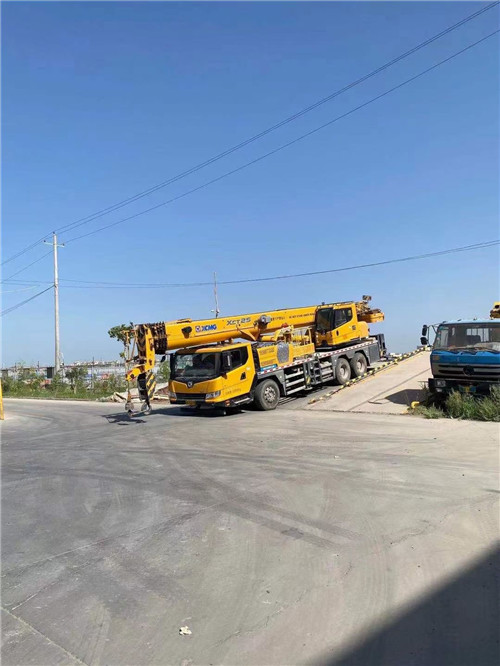 松桃吊车作业时，可能会产生哪些额外收费项目？